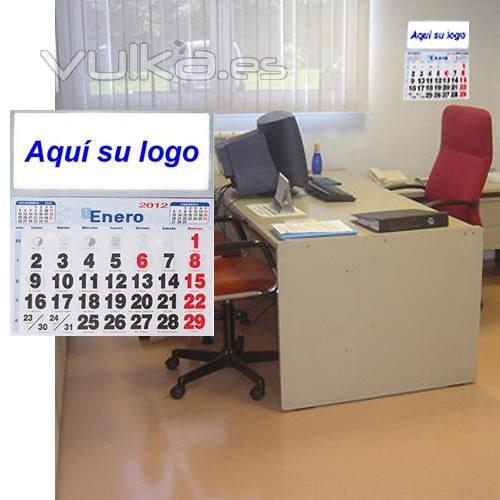 Calendario de pared, con tu logo 1 color incluido en precio. Ref. KITCAL7