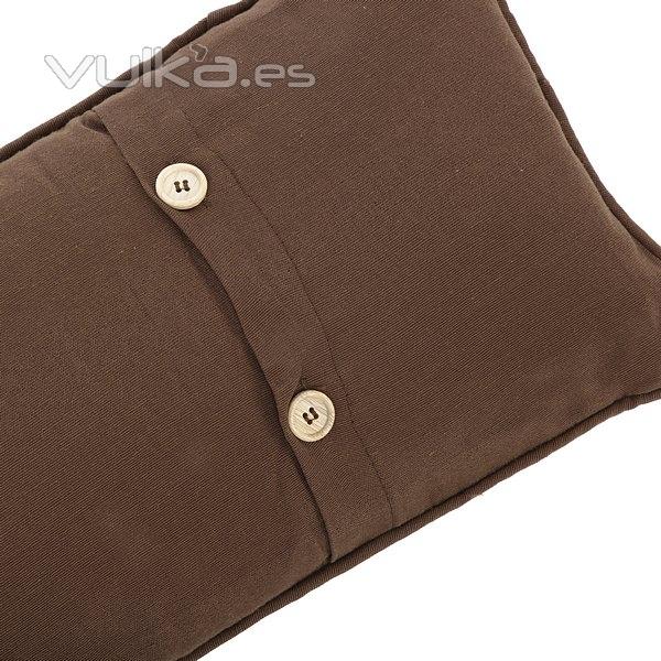 Hogar textil. Cojin living chocolate rectangular 25x45 en lallimona.com (1)