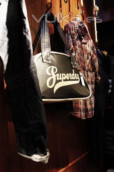 Superdry en Showroom Aranjuez (Madrid)