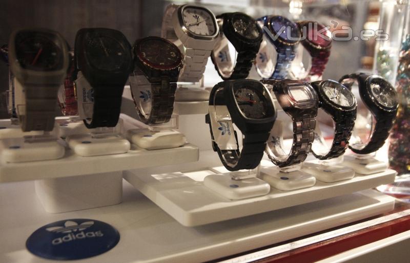 Relojes Adidas Original en Showroom Aranjuez (Madrid)