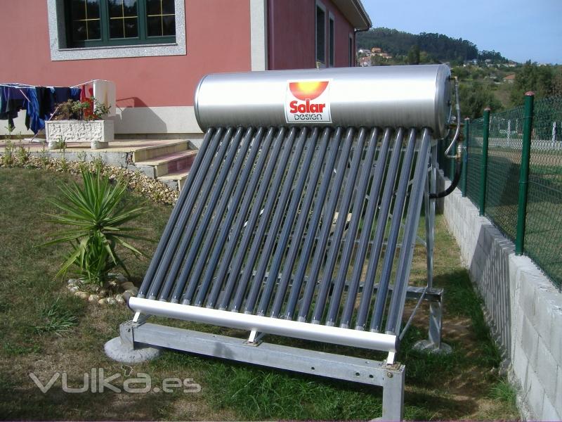 Calentador SOLAR térmico UNIVERSAL ENERGY en A Coruña 2011
