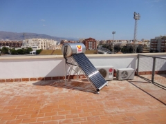 Calentador SOLAR térmico UNIVERSAL ENERGY en Almería 2011