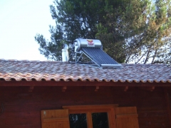 Calentador SOLAR térmico UNIVERSAL ENERGY en Madrid 2011