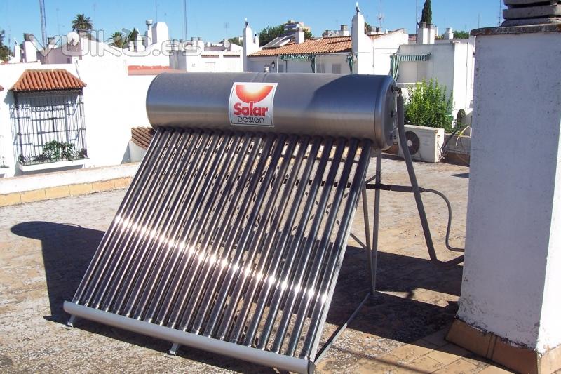 Calentador SOLAR trmico UNIVERSAL ENERGY en Sevilla 2011