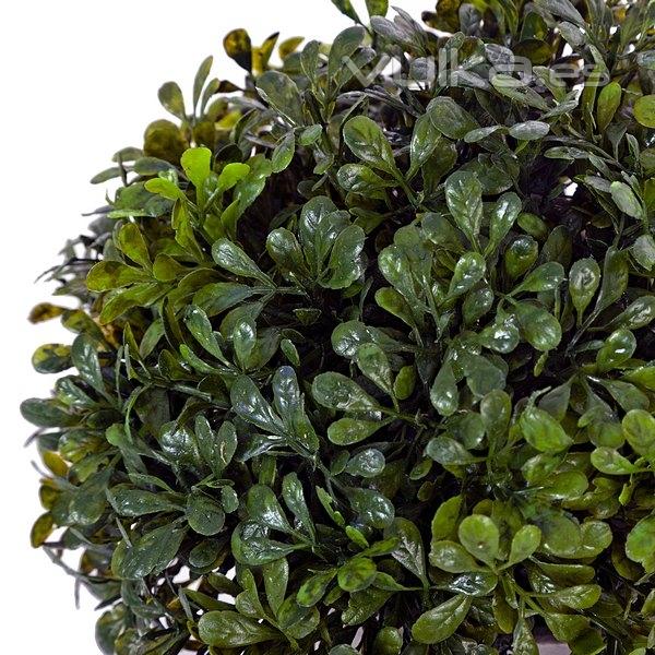 Plantas artificiales. Planta artificial bola boxwood maceta 22 en lallimona.com (1)