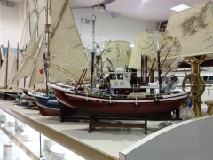 Bonito barco en formato maqueta