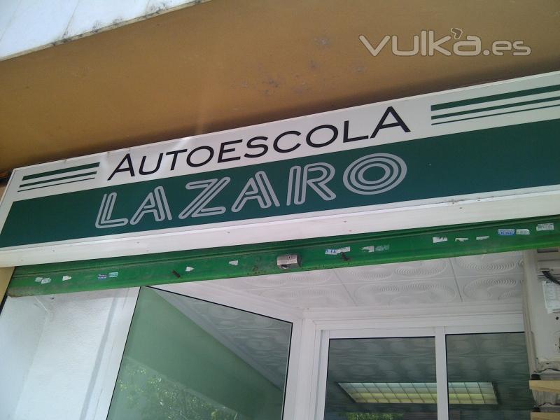 AUTOESCUELA LAZARO EN MANISES