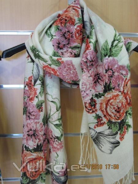 pashmina de 100% lana de muy buena calidad, liquidacion 5 euros