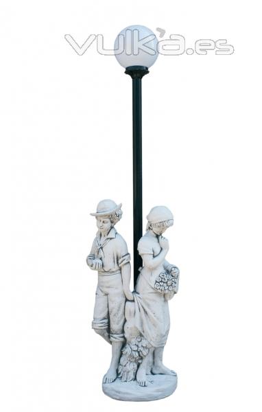 FAROLAS DE JARDIN  160X38cm. 231EUR