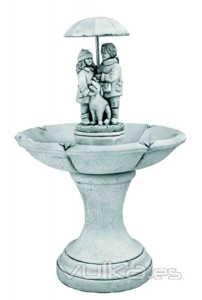 FUENTES DE JARDIN PARAGUAS 148x90cm. 370EUR