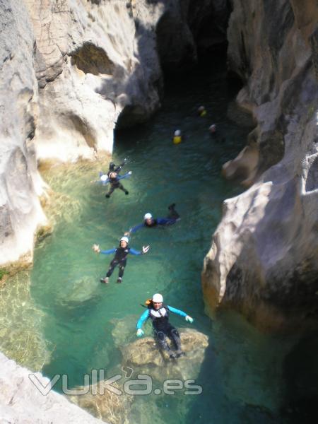 Avalancha.Deportes de Aventura