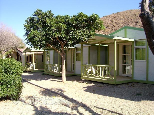 BUNGALOWS 