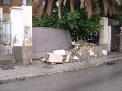 Colision en muro chalet