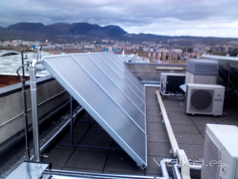 instalacion y mantenimiento de placas solares