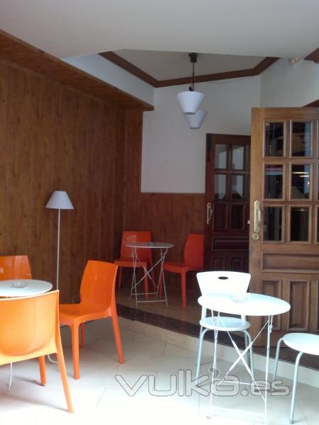 Revestimiento de madera en Cafetera Bogart - Linares