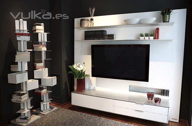 Urbana 15 es una tienda showroom de más de 800m2 donde encontrarás las últimas tendencias en decorac