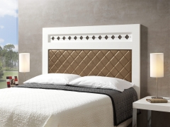 Cabecero de cama lacado blanco tapizado