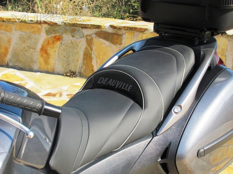  asiento HONDA DEAUVILLE 700