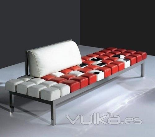 Sofa de diseo especial para recepciones de oficinas.