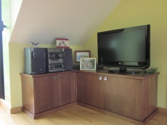 Pequeno mueble para la television