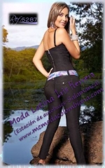 Moda latina iris herrera, especialista en ropa colombiana - foto 2