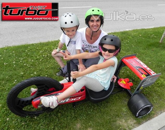 Coches infantiles Juguetocio, WWW.JUGUETOCIO.COM .Somos distribuidor oficial en exclusiva para Españ