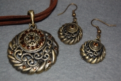 Conjunto marron circular a 495 eur