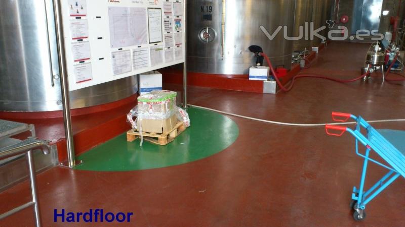 pavimento epoxi Hardfloor en bodega