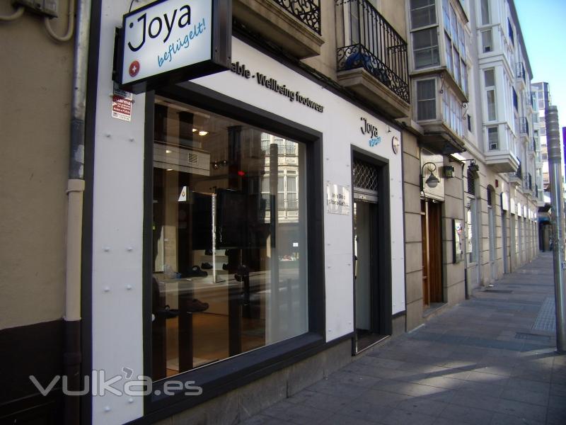 JOYA-SHOP   Vitoria-Gasteiz, Florida,24   Telf .945155149