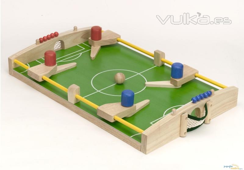 Futbolín infantil para niños y niñas. Juegos educativos y didácticos de madera