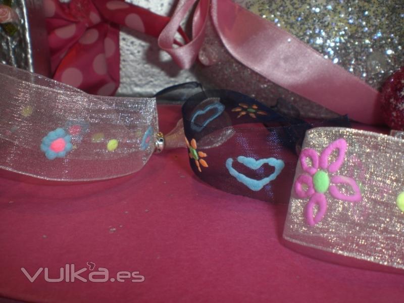 Pulseras de organza pintadas a mano