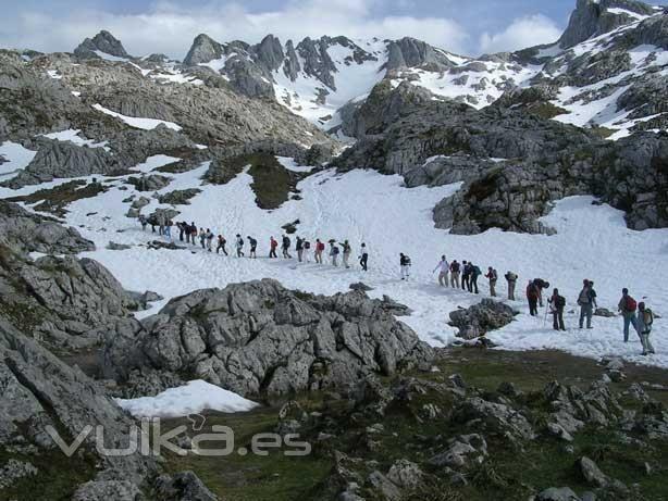 Raquetas de Nieve en el Mirador de Ordiales