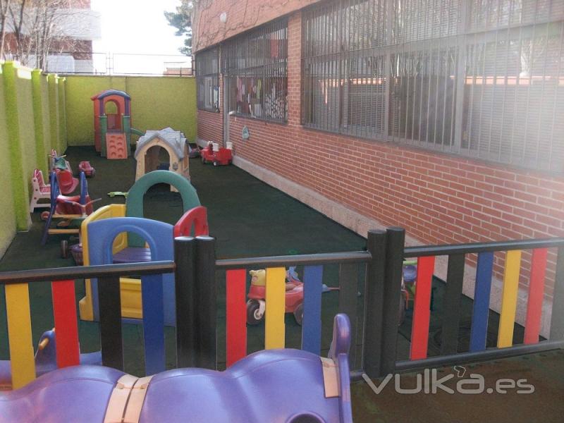 Patio de juegos infantiles