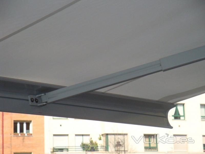 TOLDO MODELO MESABOX