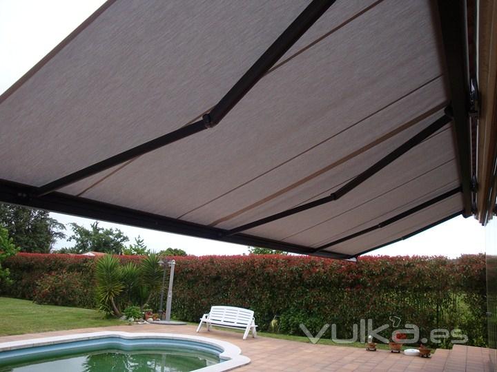 TOLDO MODELO RESOBOX