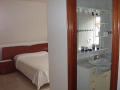 Habitacion matrimonial en apartamento 6 personas