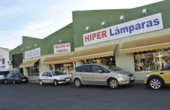 Foto 8 tiendas de muebles en Huelva - Hiper Lmparas Miguel Gema S.l.