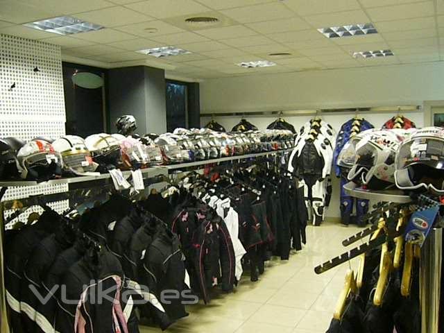 Gran variedad en todo tipo de producto para el motorista y la moto