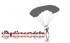 Entra en wwwquieroquieroes y salta en paracaidasuna experiencia unica con quiero quiero