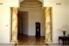 Columnas imitacion a marmol