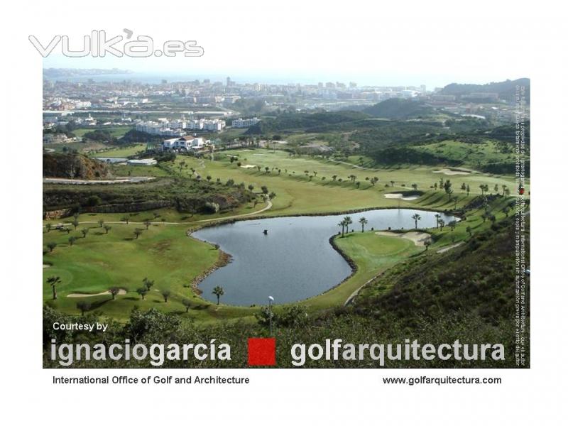 Diseamos y construimos campos de golf dentro y fuera de Espaa