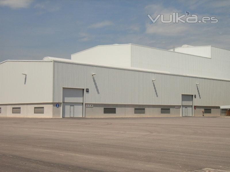 Nave industrial 22.000 m2 de superficie cubierta