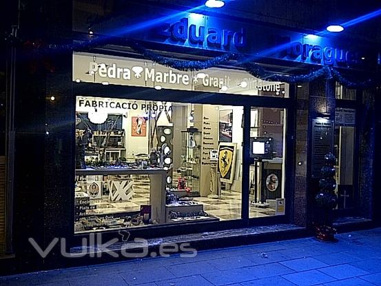 Tienda Eduard Moragues en LLeida (Avda, Madrid 28)