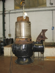 Bomba flygt reparada