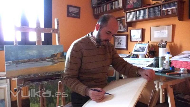 El artista Rubén de Lus dibujando