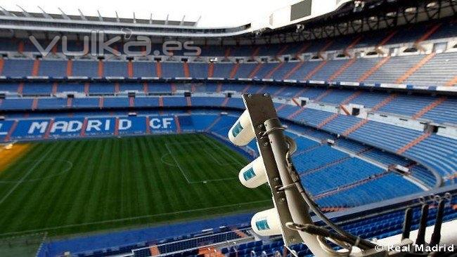 Arca IT instala la red Wifi de la prensa en el Santiago Bernabeu