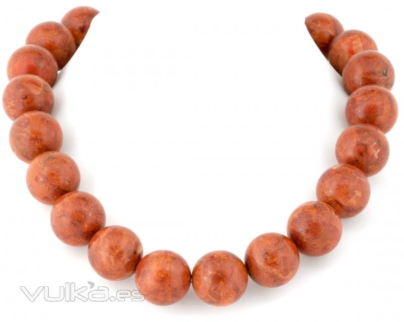 Hilo 40cm. Coral Esponja 16mm. 10,25EUR. Enfilamos collares y pulseras si lo precisa