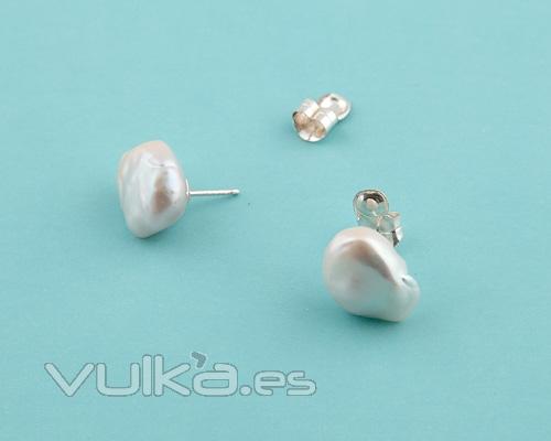 Pendientes de Perla cultivada AAA barroca. 13-17mm. en plata con presin antivuelco 23EUR