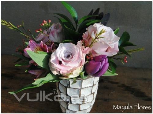 Romntico detalle floral para decoracin de mesa. Mayula flores 
