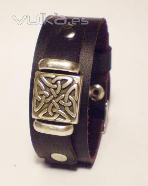 brazalete celta